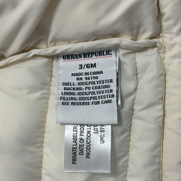 Urban Republic - NWOT - baby puffer winter jacket. Size 3/6 months - Picture 5 of 5